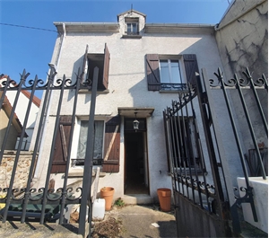 maison-villa à la vente -   02310  CHARLY-SUR-MARNE, surface 88 m2 vente maison-villa - APR714466